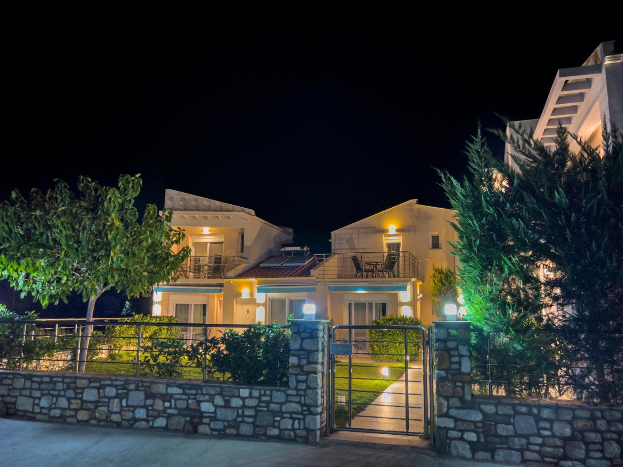 Yalos Beach Maisonettes Skala Sotiros Exterior foto