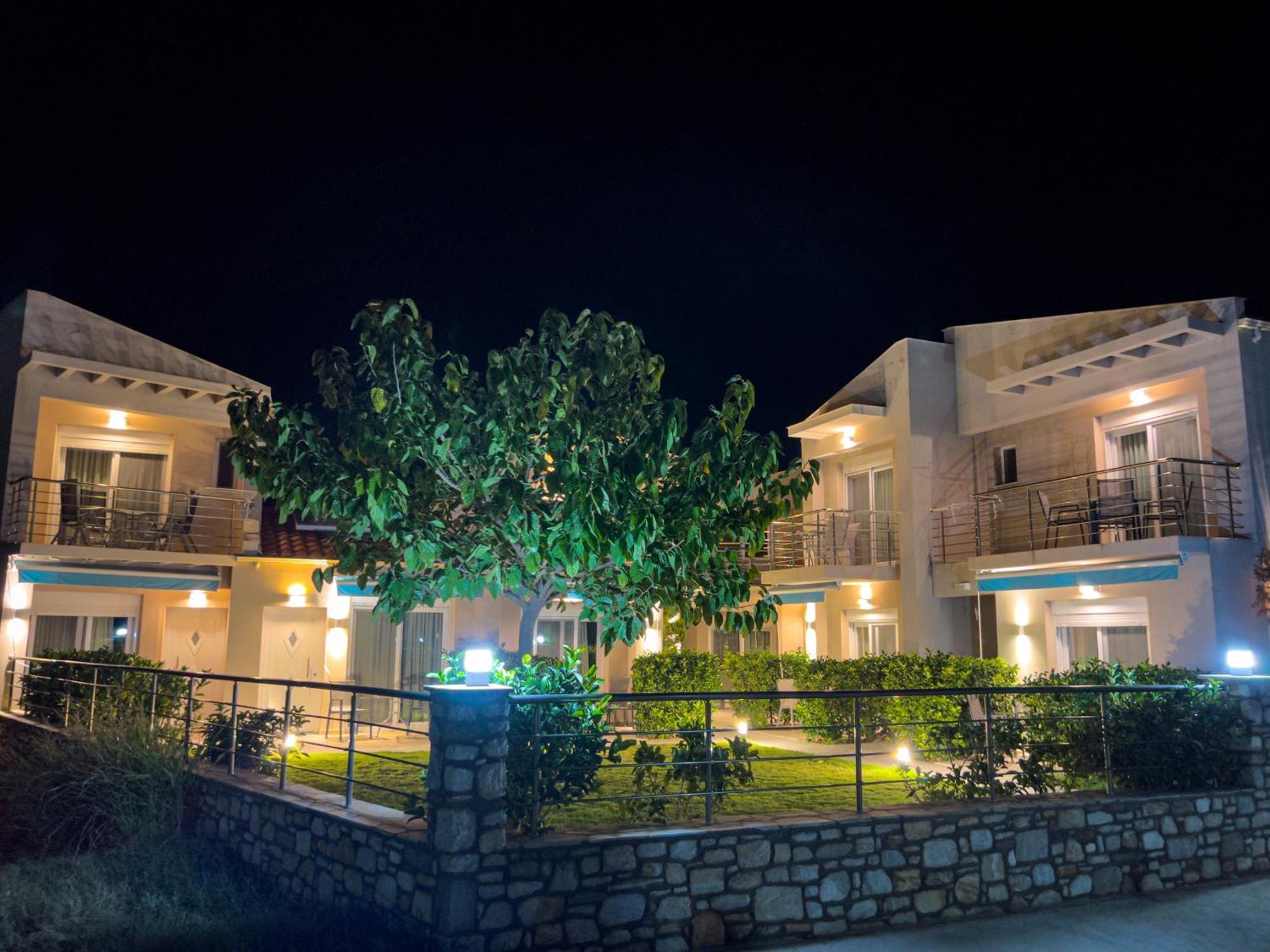Yalos Beach Maisonettes Skala Sotiros Exterior foto
