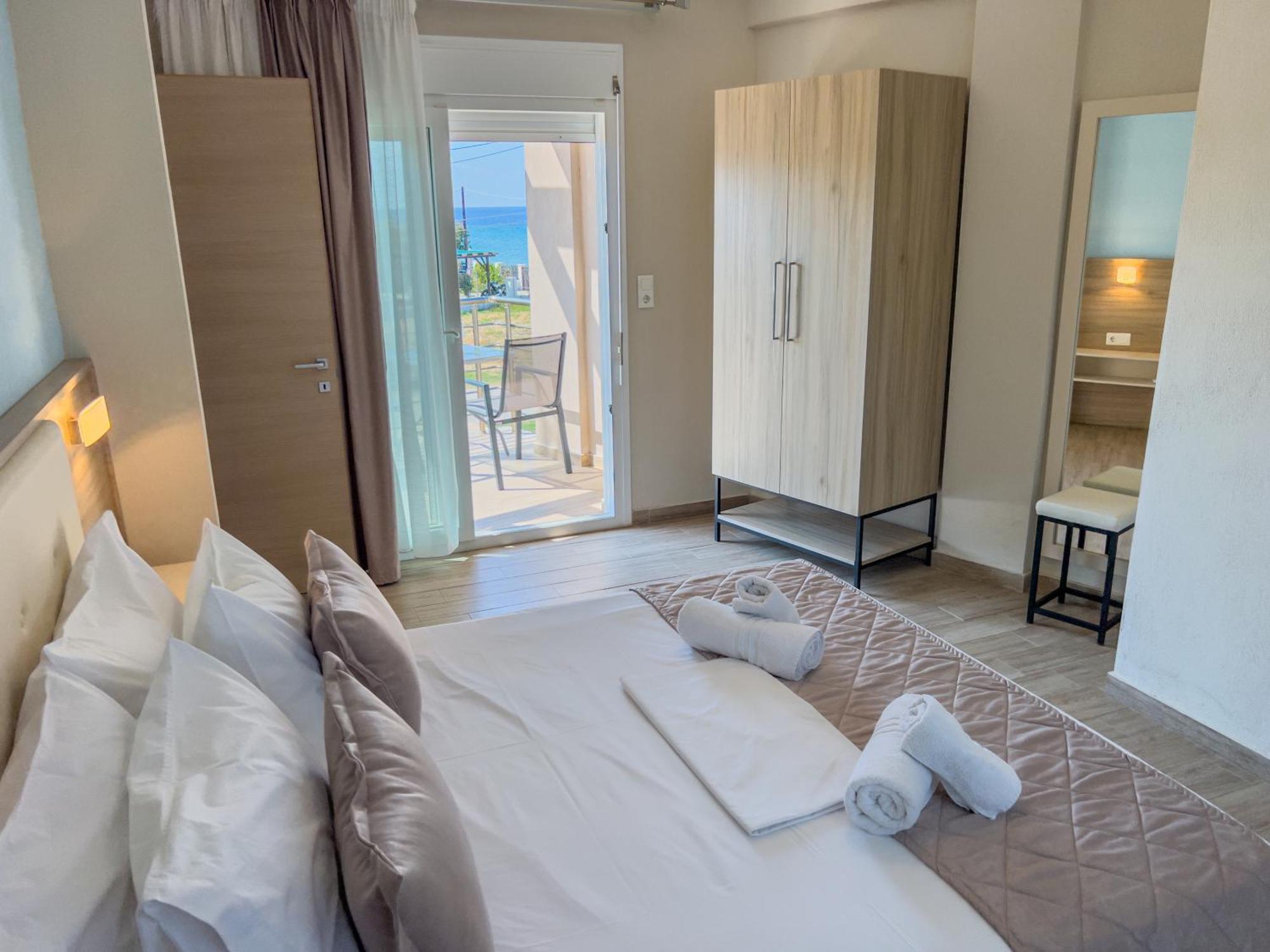 Yalos Beach Maisonettes Skala Sotiros Exterior foto
